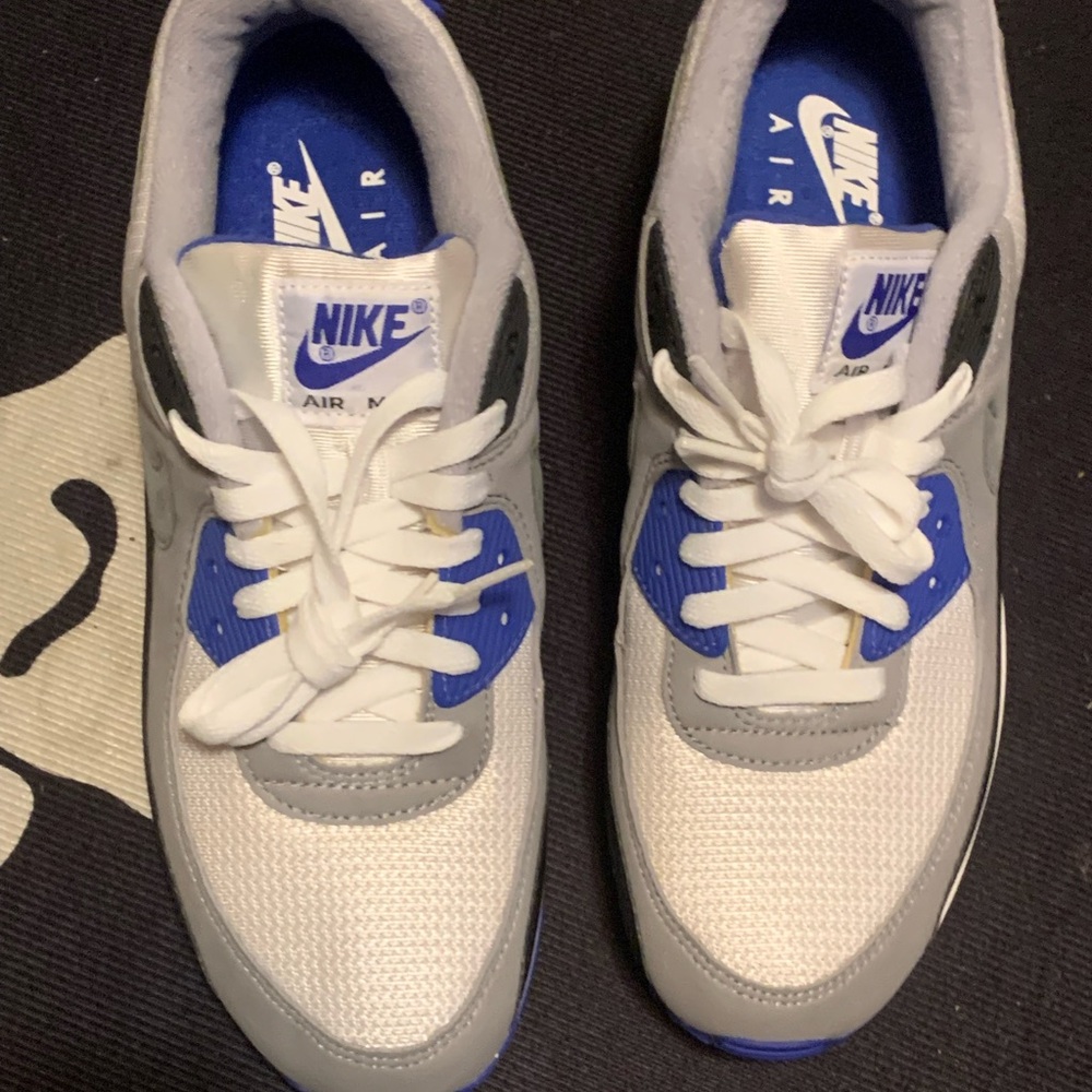 Nike Air Max 90 in White, Blue, and Gray